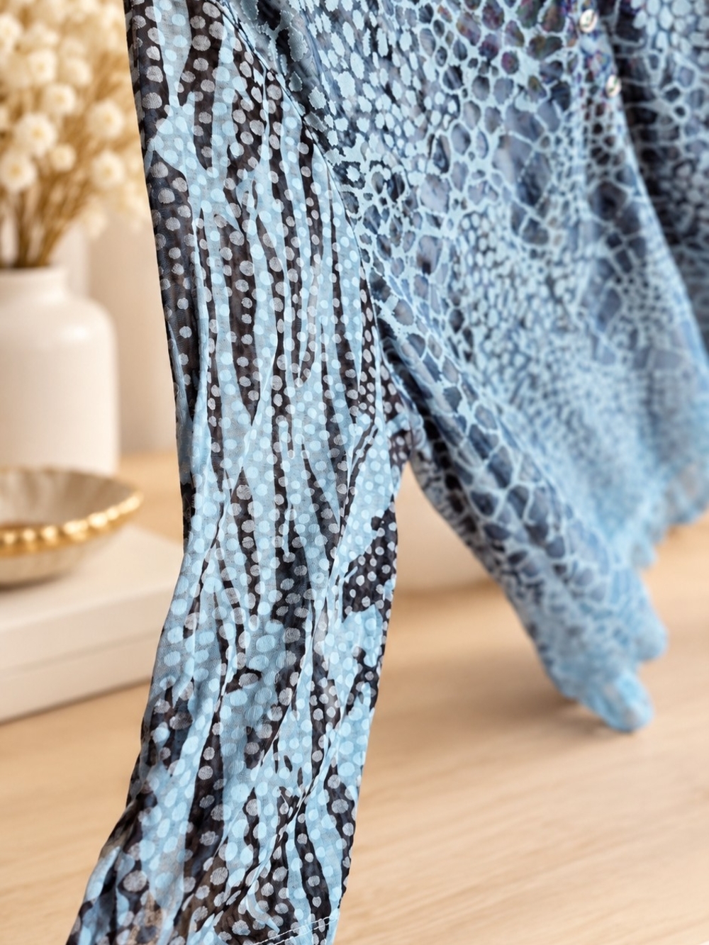 Ali Miles Blue Animal Printed V-Neck Lace-Hem Tunic 2x Boho, Festival - Picture 3 of 11